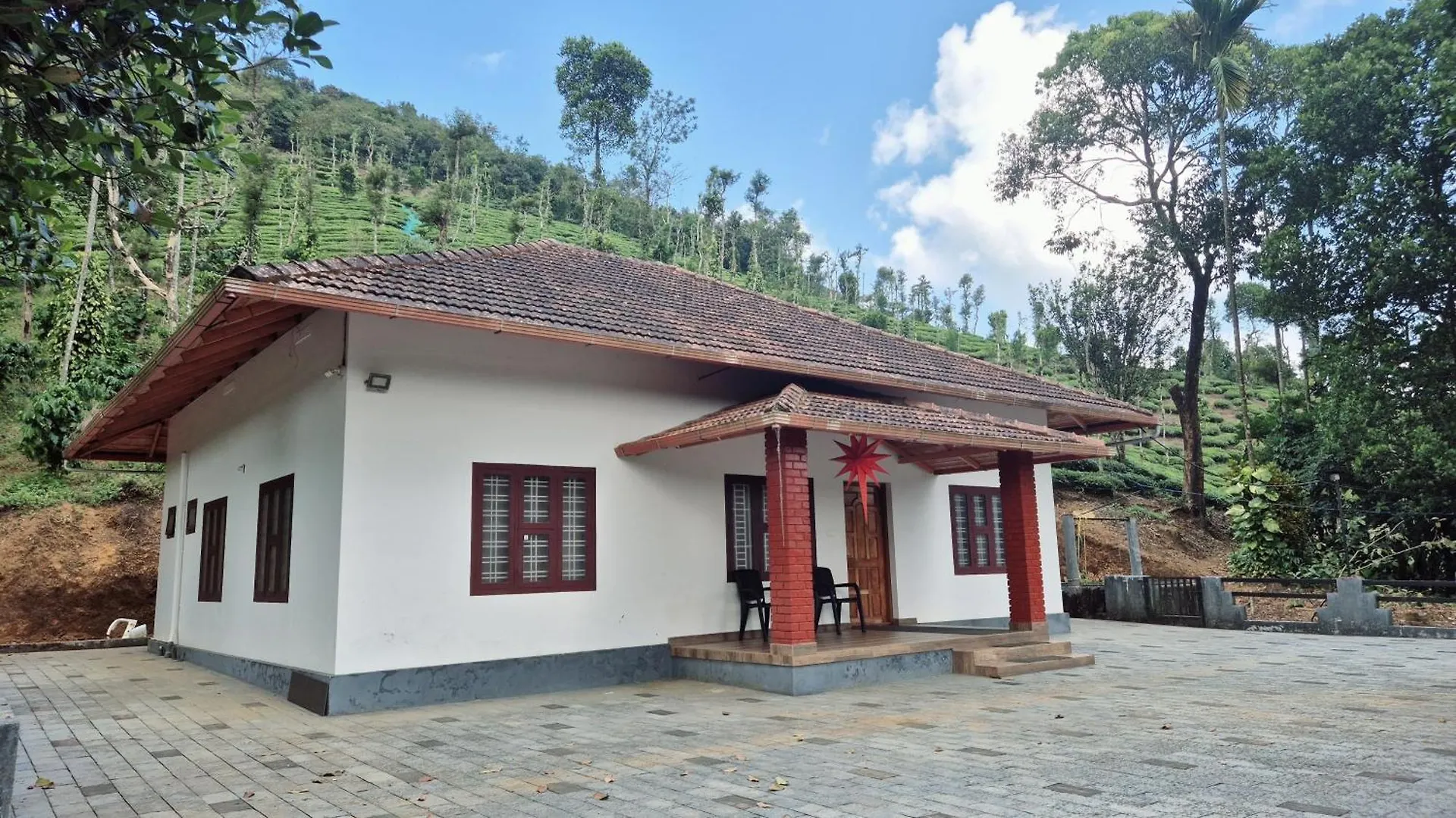 Perya Hills Villa Periya India
